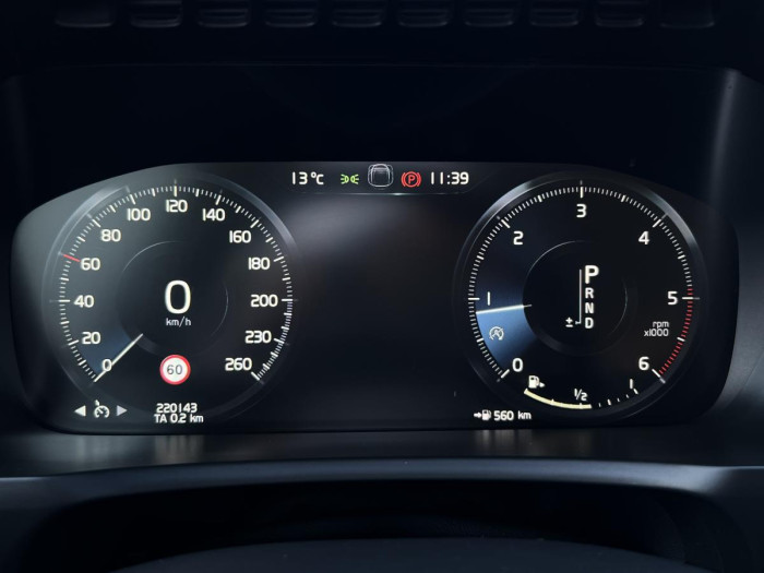 Volvo XC90 D5 AWD INSCRIPTION 7MÍSTNÁ Aut 2.0 d