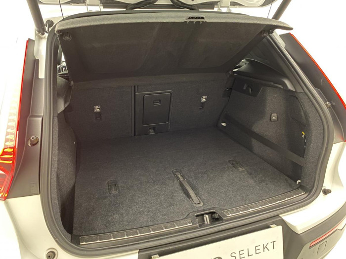 Volvo XC40 D3 AWD INSCRIPTION REZERVACE 2.0 d