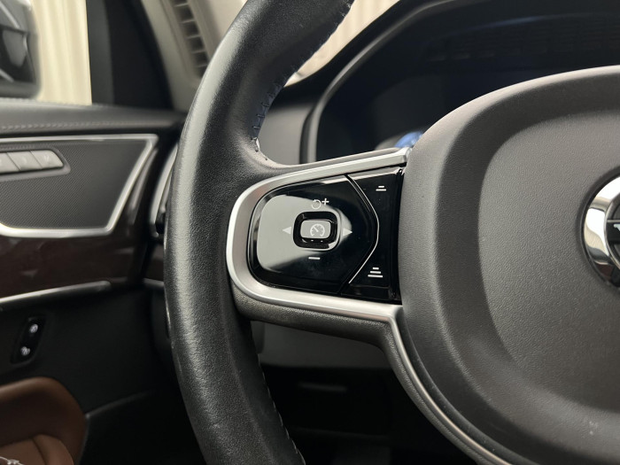 Volvo XC90 D5 AWD INSCRIPTION AUT CZ 2.0 d