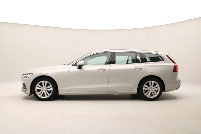 Volvo V60 D3 MOMENTUM PRO REZERVACE 2.0 d Momentum
