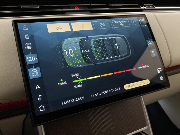 Land Rover Range Rover P550e AUTOBIOGRAPHY SWB