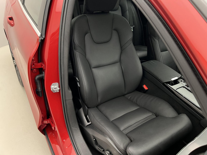 Volvo V60 T8 AWD RECHARGE INSCRIPTION