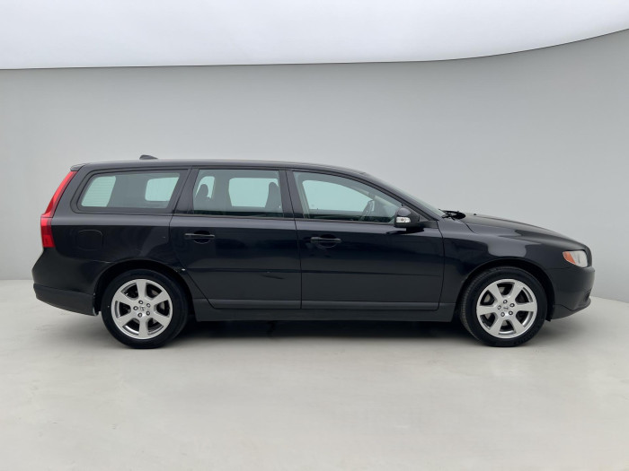 Volvo V70 D5 MOMENTUM AUT 2.4 d Momentum