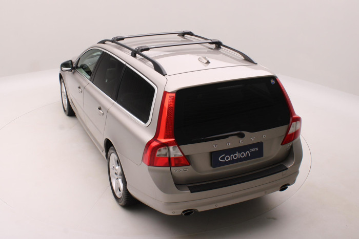 Volvo V70 D5 AWD SUMMUM AUT CZ 2.4 d Summum
