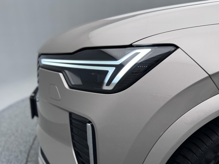 Volvo XC90 B5 AWD AUT BRIGHT PLUS 7míst