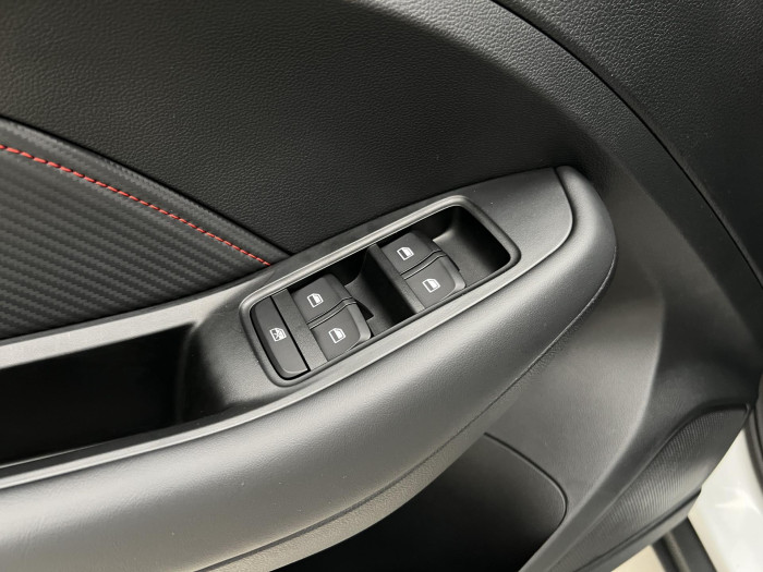 MG ZS 1.5 ESSENTIAL PLUS CZ 1.maj.