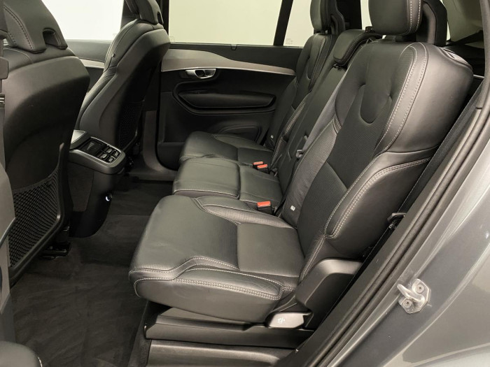 Volvo XC90 T6 AWD INSCRIPTION REZERVACE