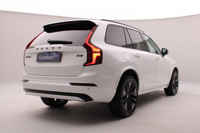 Volvo XC90 B5 AWD BLACK EDITION PLUS 7