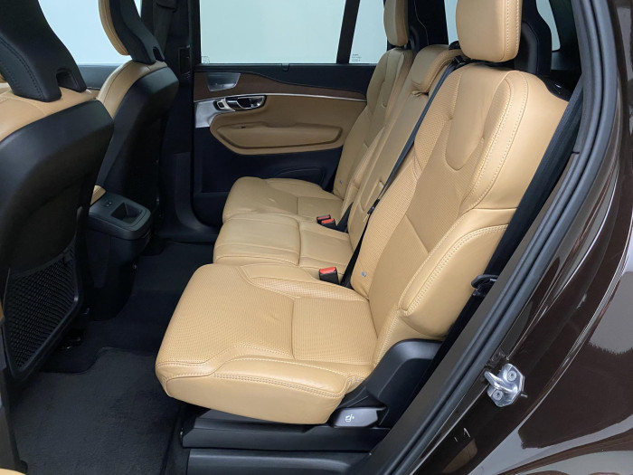 Volvo XC90 B5 AWD INSCRIPTION AUT CZ