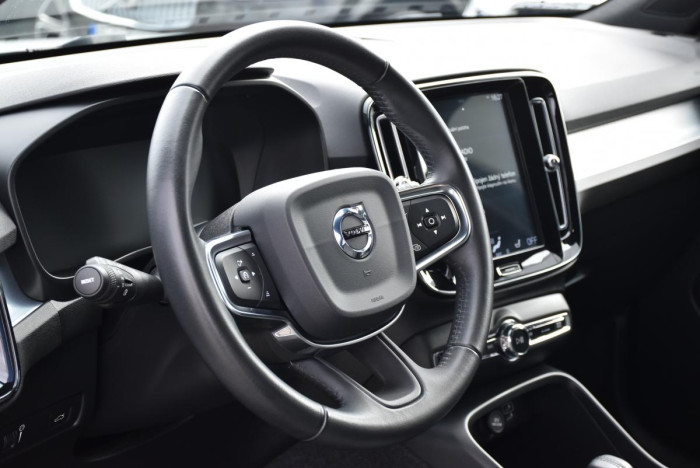 Volvo XC40 B4 MOMENTUM PRO AUT 1.maj. 2.0 Momentum