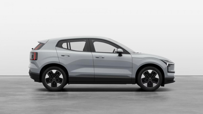 Volvo EX30 PURE ELECTRIC CORE RWD