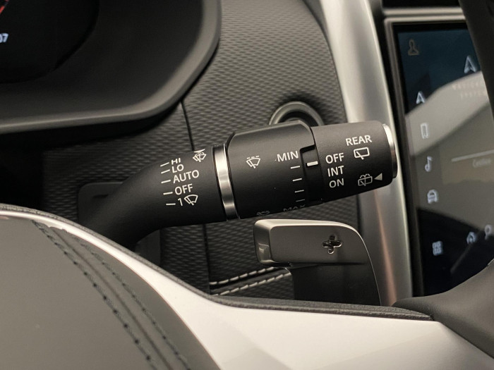 Land Rover Discovery D350 DYNAMIC HSE REZERVACE 3.0 d Dynamic