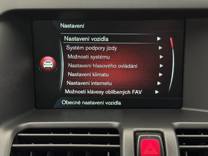 Volvo XC60 D4 AWD MOMENTUM 2.4 d Momentum