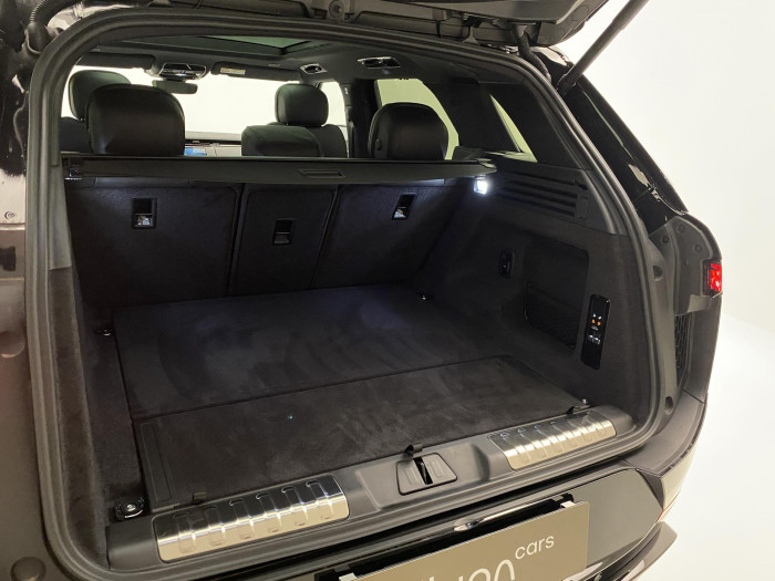 Land Rover Range Rover Sport D250 DYNAMIC SE AWD REZERVACE 3.0 d Dynamic SE