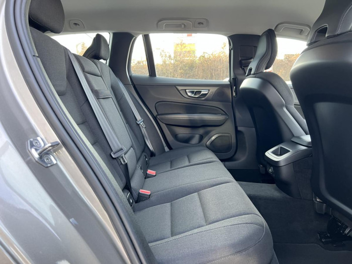 Volvo V60 B4 MOMENTUM Aut 1.maj. 2.0 Momentum