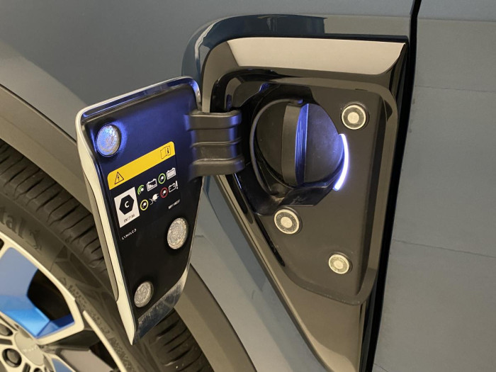 Lynk & Co 01 PHEV DCT AUT 1.maj.