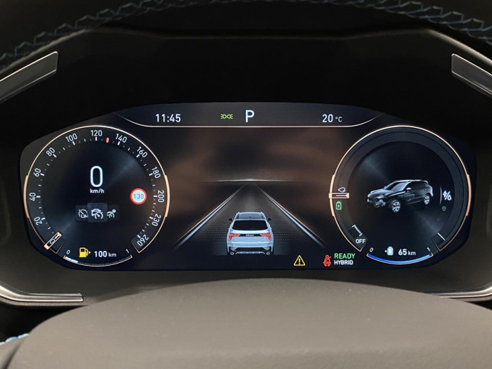 Lynk & Co 01 PHEV DCT AUT REZERVACE