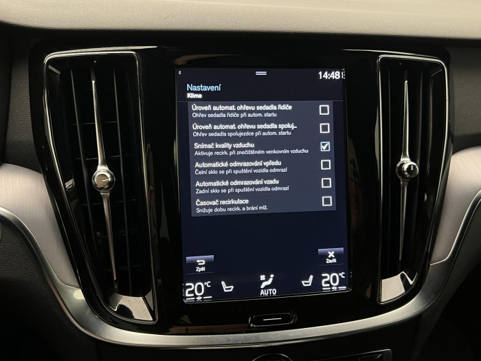 Volvo V60 D4 MOMENTUM AUT 1.maj. 2.0 d Momentum