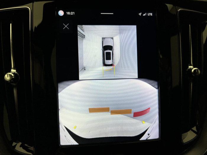 Volvo XC60 B5 AWD ULTRA BLACK EDITION AUT 2.0 Edition