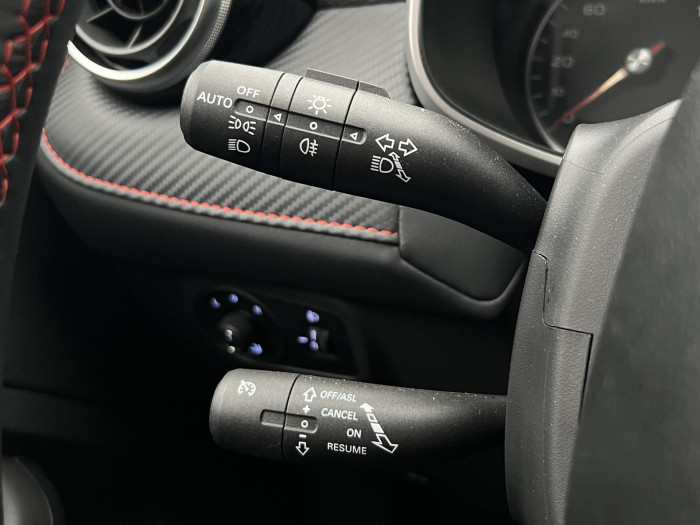 MG ZS 1.5 ESSENTIAL PLUS CZ 1.maj.