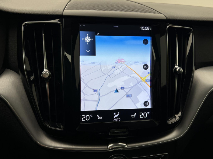 Volvo XC60 B5 AWD MOMENTUM AUT 2.0 Momentum