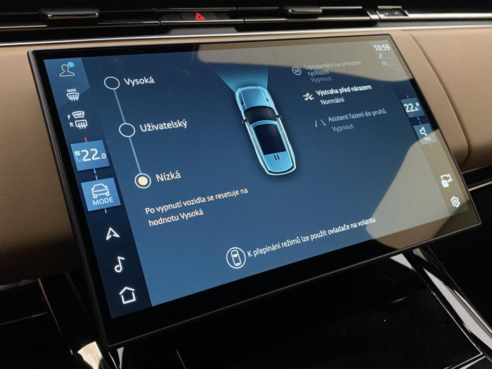 Land Rover Range Rover Sport D300 DYNAMIC SE AWD AUT 3.0 d Dynamic SE