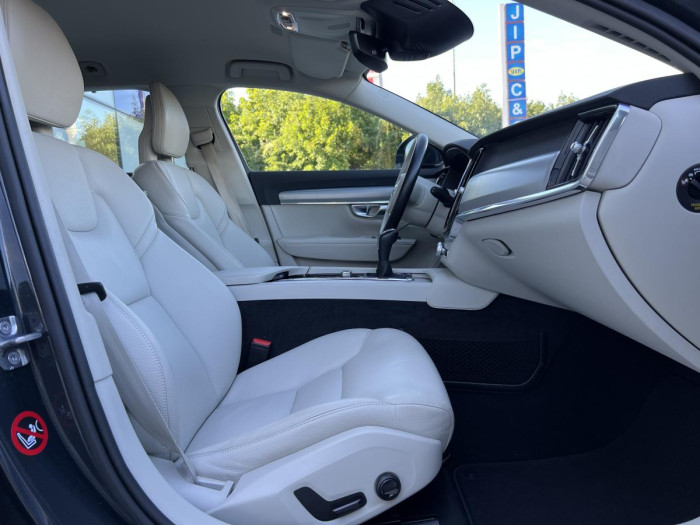Volvo V90 D3 MOMENTUM 1.maj. 2.0 d Momentum