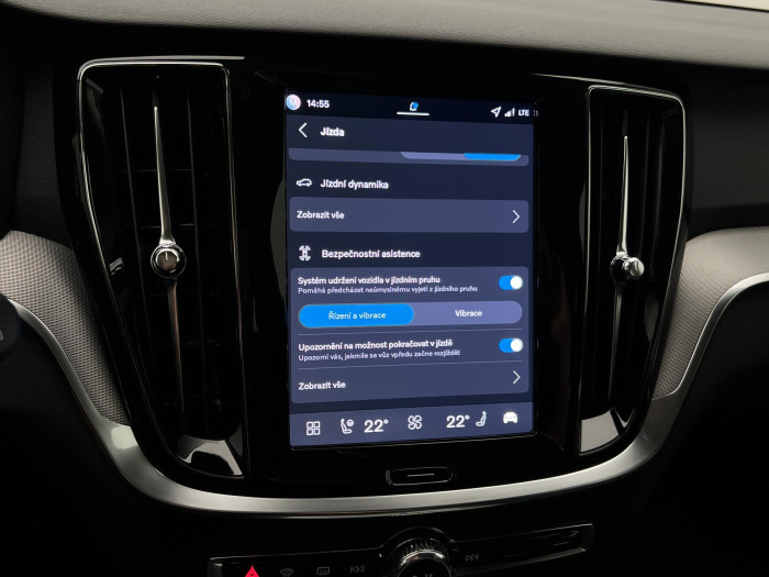 Volvo V60 B4 AUT DARK PLUS