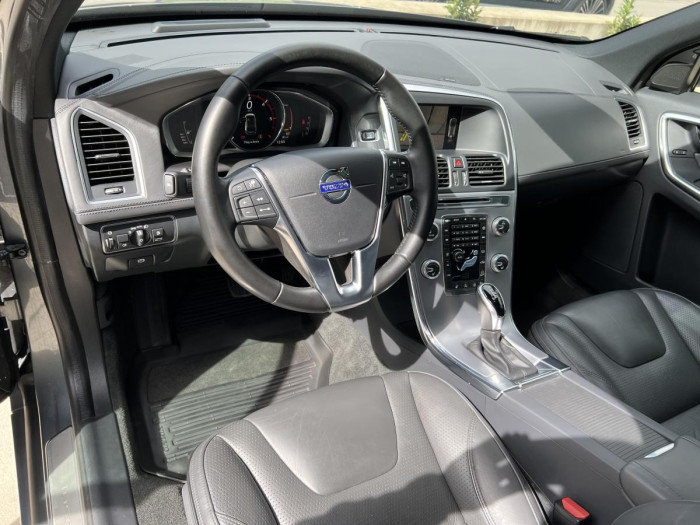 Volvo XC60 D4 AWD SUMMUM Aut 2.4 d Summum