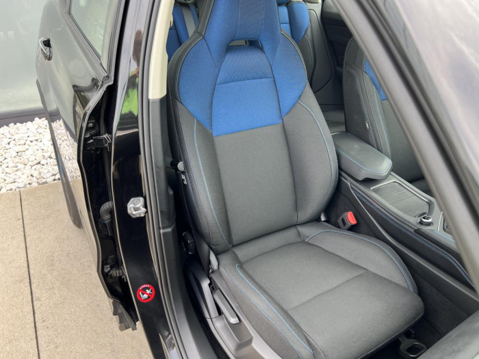 Lynk & Co 01 HEV Aut 1.maj.