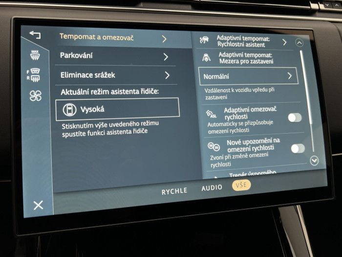 Land Rover Range Rover Sport D300 DYNAMIC SE AWD Aut 3.0 d Dynamic SE