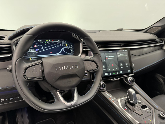 Lynk & Co 01 PHEV DCT AUT 1.maj