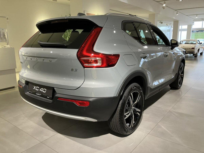 Volvo XC40 B3 AUT CORE