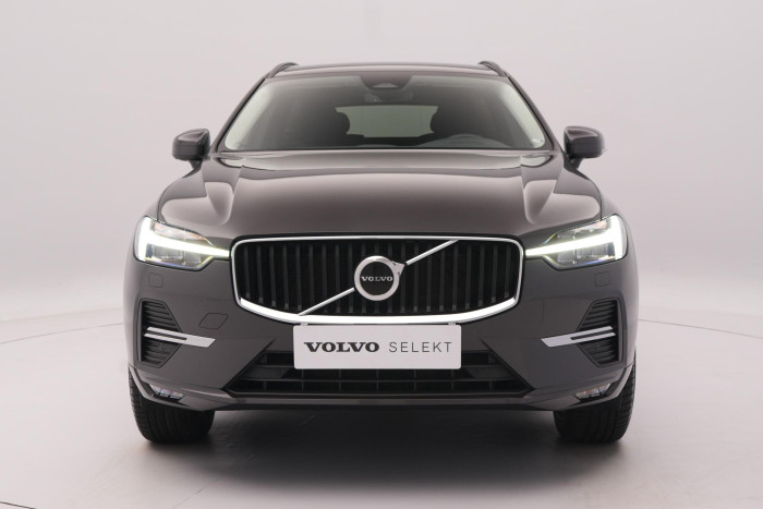 Volvo XC60 B4 CORE AUT CZ 1.maj
