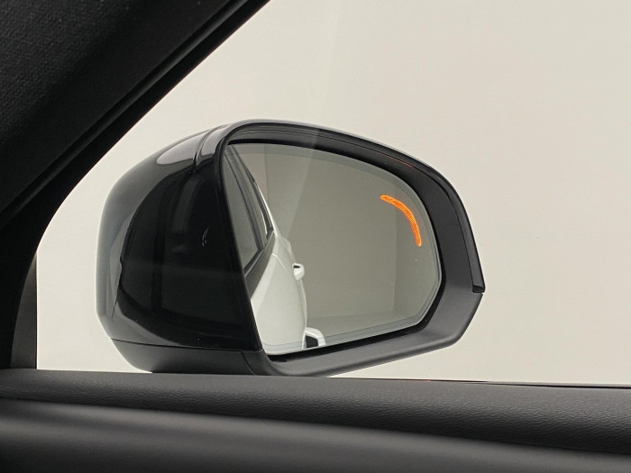 Volvo XC40 B3 AUT DARK PLUS