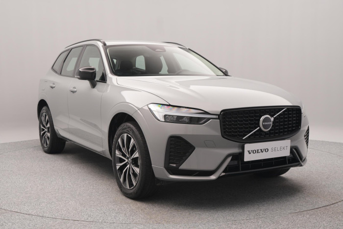 Volvo XC60 B5 AWD PLUS DARK CZ 1.maj