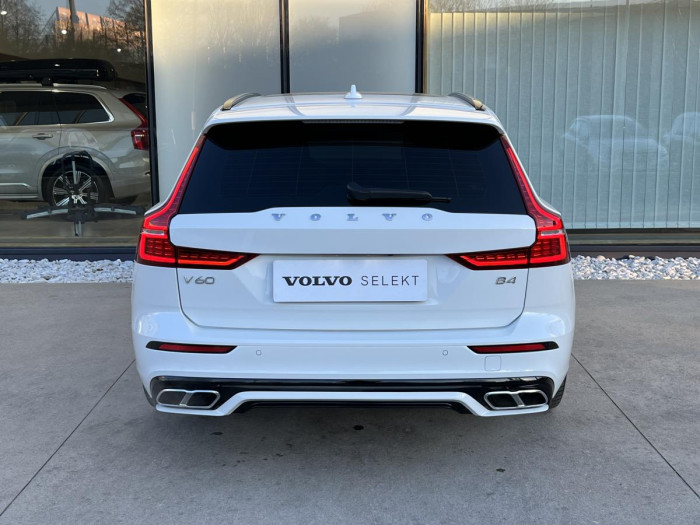 Volvo V60 B4 R-DESIGN Aut 1.maj.