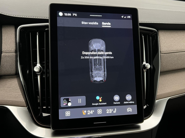 Volvo XC90 B5 AWD ULTRA BRIGHT 7MÍST CZ