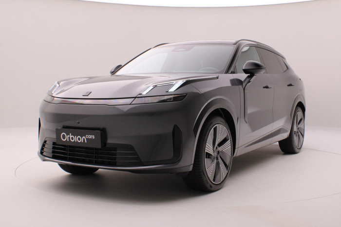 Lynk & Co 08 MORE PHEV