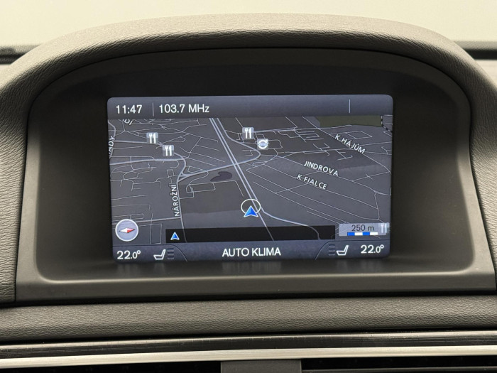 Volvo XC70 D5 AWD SUMMUM AUT CZ 2.4 d Summum