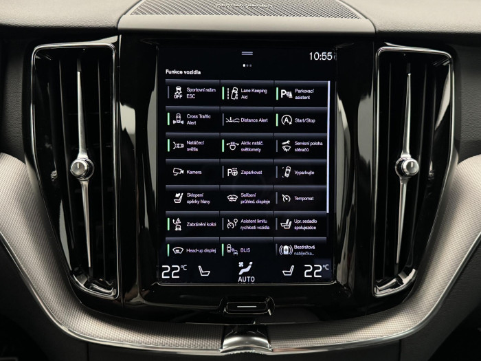 Volvo XC60 B5 AWD R-DESIGN AUT