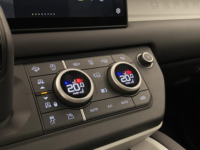 Land Rover Defender 110 D200 S AWD AUT 3.0 d