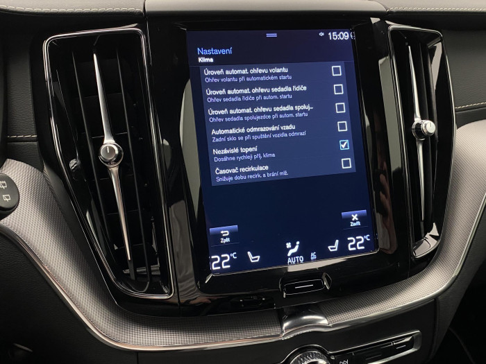 Volvo XC60 D4 R-DESIGN AUT 2.0 d