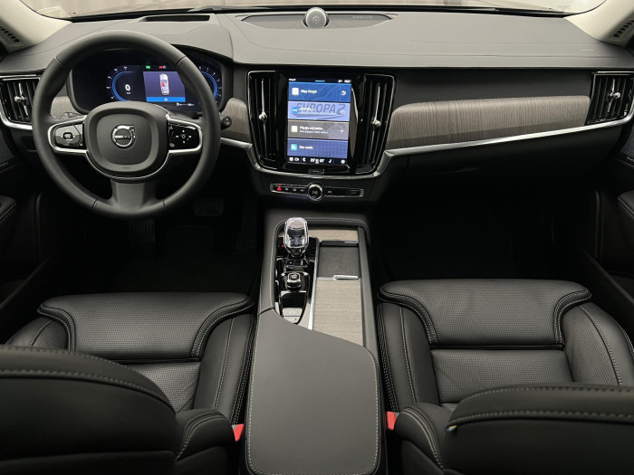 Volvo V90 CC B5 AWD ULTIMATE AUT 1.maj. 2.0 CC CC