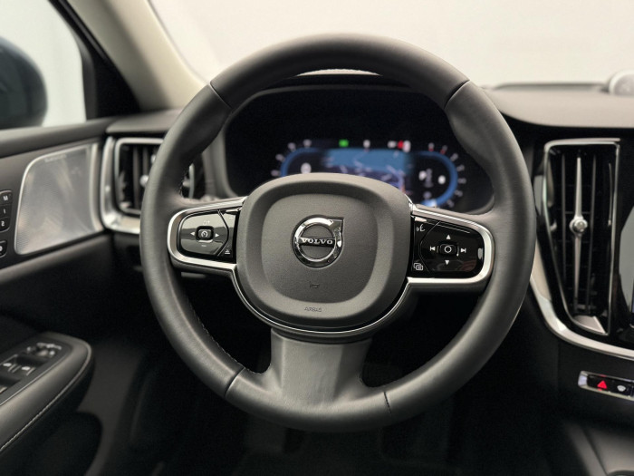 Volvo V60 CC B5 AWD ULTIMATE AUT 2.0 CC CC
