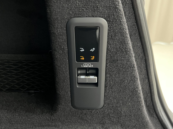 Land Rover Range Rover Sport D300 DYNAMIC SE AWD AUT 3.0 d Dynamic SE