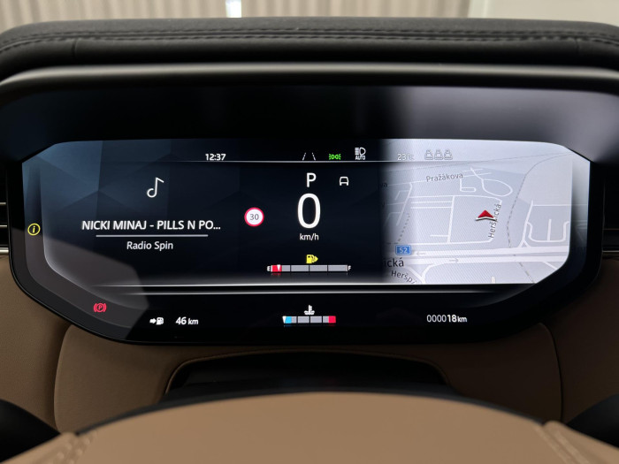 Land Rover Range Rover Sport D300 DYNAMIC SE REZERVACE 3.0 d Dynamic SE