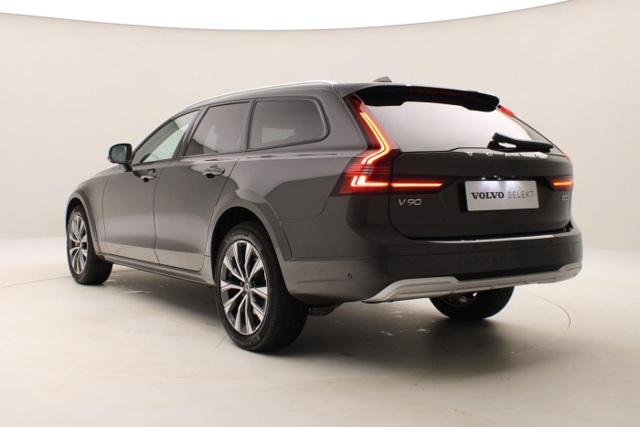 Volvo V90 CC B5 AWD ULTIMATE REZERVACE 2.0 CC CC