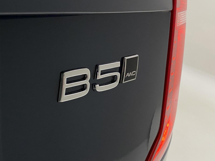 Volvo XC90 B5 AWD AUT BRIGHT PLUS 7míst 2.0 Plus