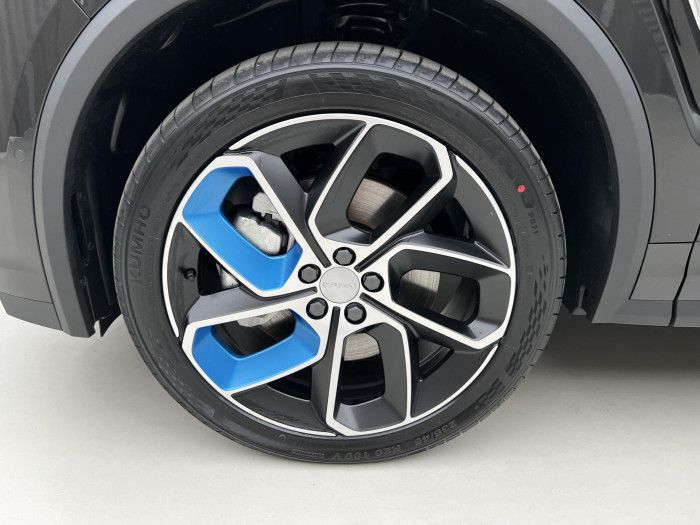 Lynk & Co 01 PHEV DCT AUT 1.maj.